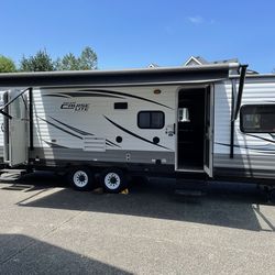 2016, 31ft Salem Cruise Lite 262BHXL