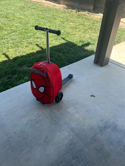 Spider-Man Suitcase Scooter