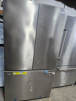 Fridgedaire Stainless Steel Fridge Bottom Freezer