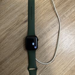 Apple Watch Series 7 