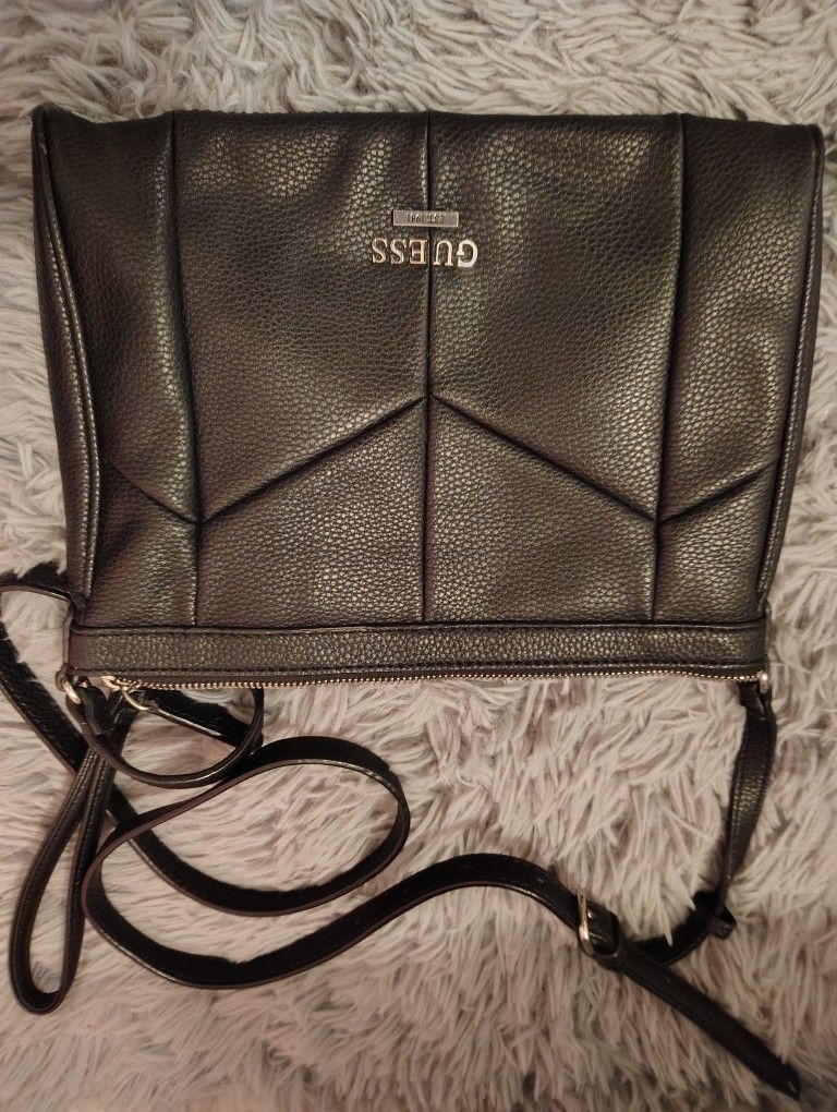 GUESS crossbody 10$ OBO