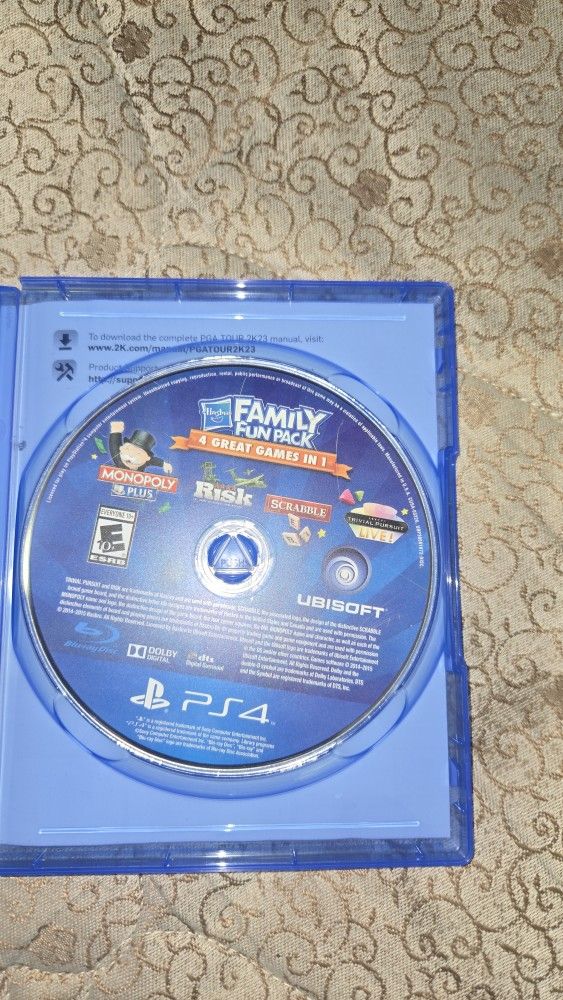 FAMILY FUN PACK
4 GREAT GAMES IN 1 DVD PS4