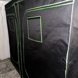 Grow tent 96’x48’x80’