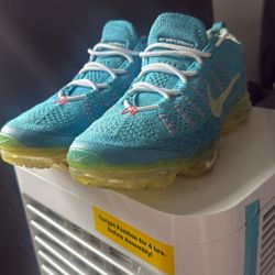 Nike VaporMax