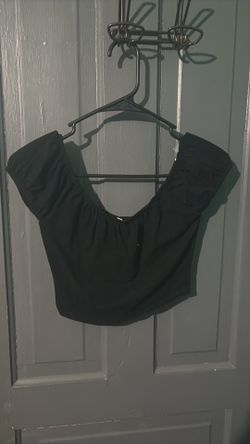 Off The Shoulder Crop Top