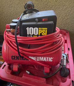 Central Pneumatic 1/2 HP, 100 PSI air compressor