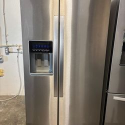 FRIDGE 💦 FREE DELIVERY AND INSTALLATION 💯 