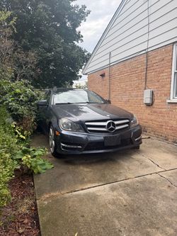 2012 c350 (read desc)