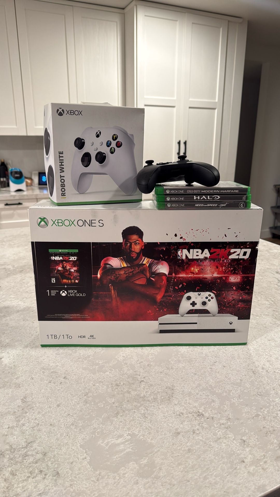 Xbox One S