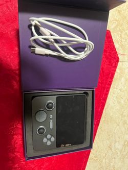 GAMEMT E5 Ultra Handheld Gaming Console