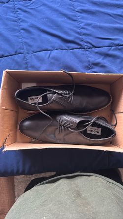 Steve Madden Black Shoes 9.5