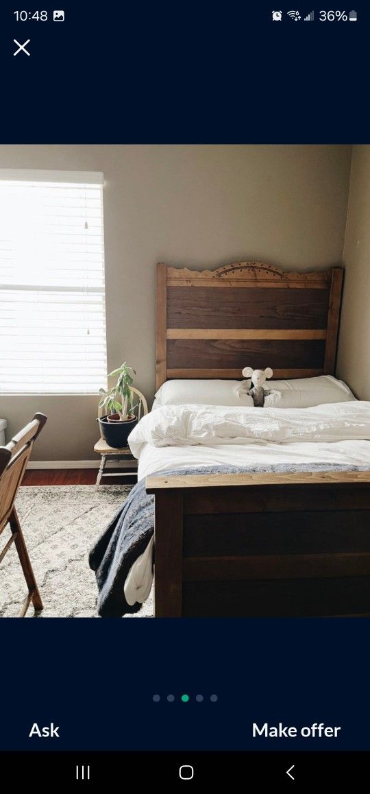 Gorgeous 1800s "Full" Bed