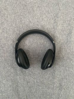 Beats Studio Pro