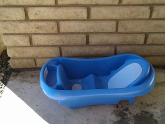 Baby bathtub