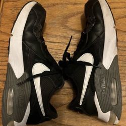 Nike Air Max Black Leather / White Shoes Size 9 1/2 or Men’s 8