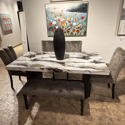 Dining Table Set