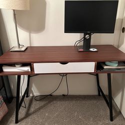 Modern Mid-Century Desk with Chair
