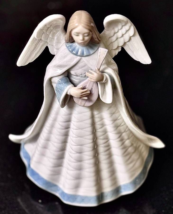 🚨Bargain: ✨ Rare Vintage 1992 Large LLADRO 5962 Angel with Mandolin, Premium Porcelain, Certified, from Spain by Francisco Catala (brand new)