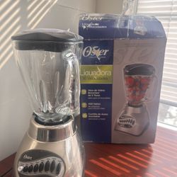 Oster 16 Speed Blender 450W Like New