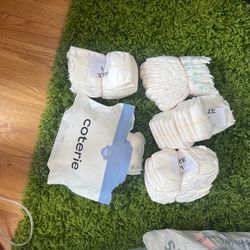 50 Diapers Newborn And Size 1