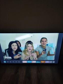 Insignia Smart TV