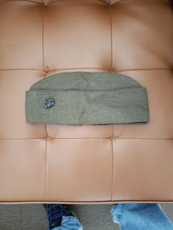 USMC Marine GARRISON Cap With Pin