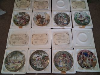 1981 Alice in Wonderland Collector Plate Set of 8(complete set)