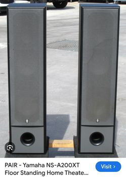 Yamaha stereo speakers