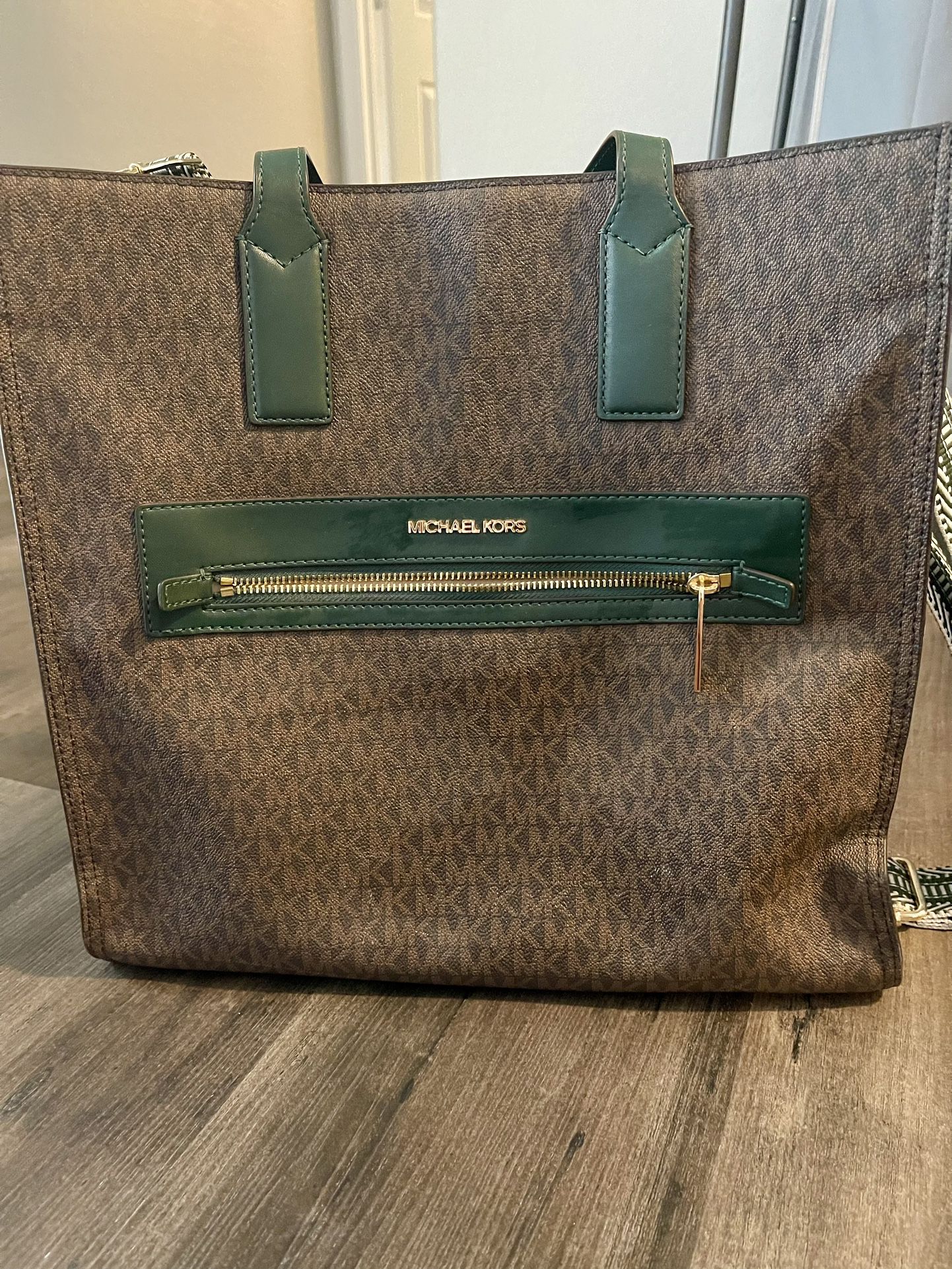 Extra Large Michael Kors Tote