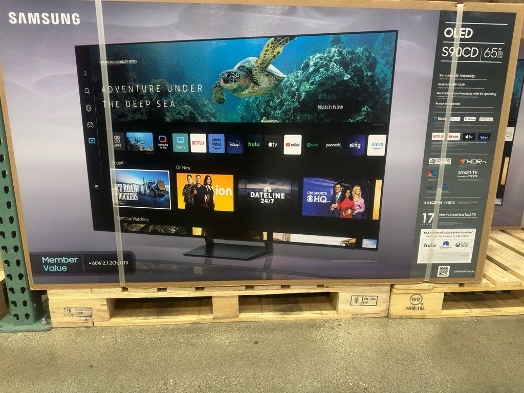 65" Screen Oled By Samsung. QN65S90CDFXZA. We Offer Delivery And FINANCING