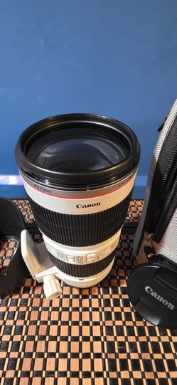Canon EF 70-200mm f/2.8L is II USM Telephoto Zoom Lens for Canon SLR Cameras