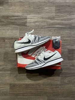 Great Condition! Nike Flyknit Trainer OG White Black