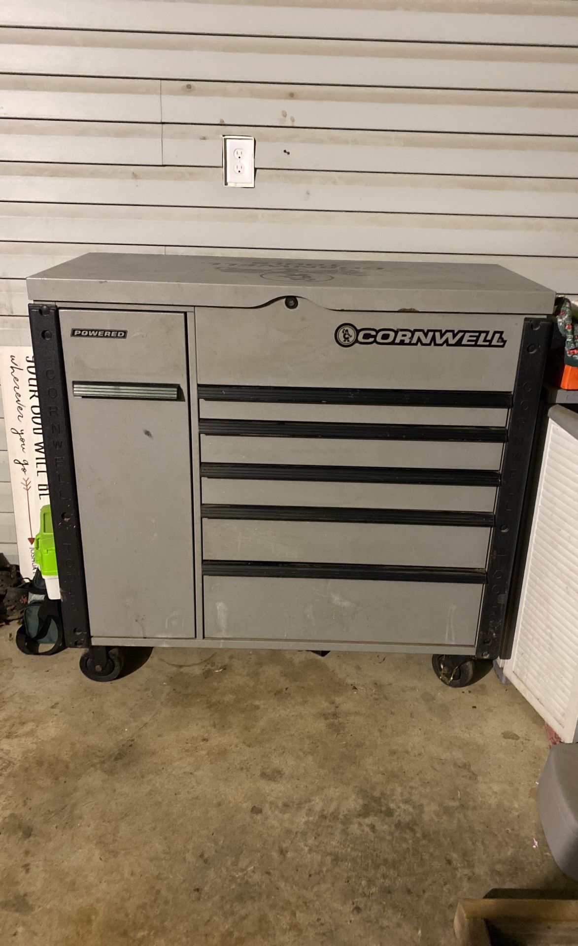 Cornwell Powered Tool Box With Power Drawer