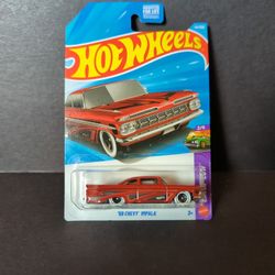 Hot Wheels Layin' Low Red '59 Chevy Impala 