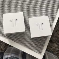 Apple AirPods 