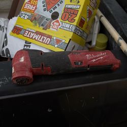 Milwaukee M12