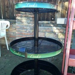 Green & Black Self / Rack