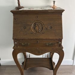 Antique Rare Larkin Co. Lady Washington boudoir drop-front secretary desk