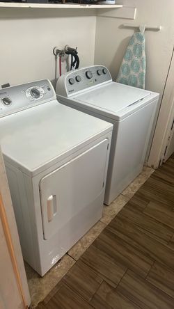 Washer and dryer great condition