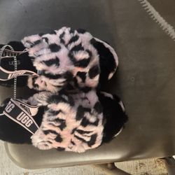 Pink Leopard Print UGGs Size 3