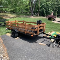 8’x4’ Trailer - Works Great Has Been Parked Needs Some TLC $400 Or Best Offer 