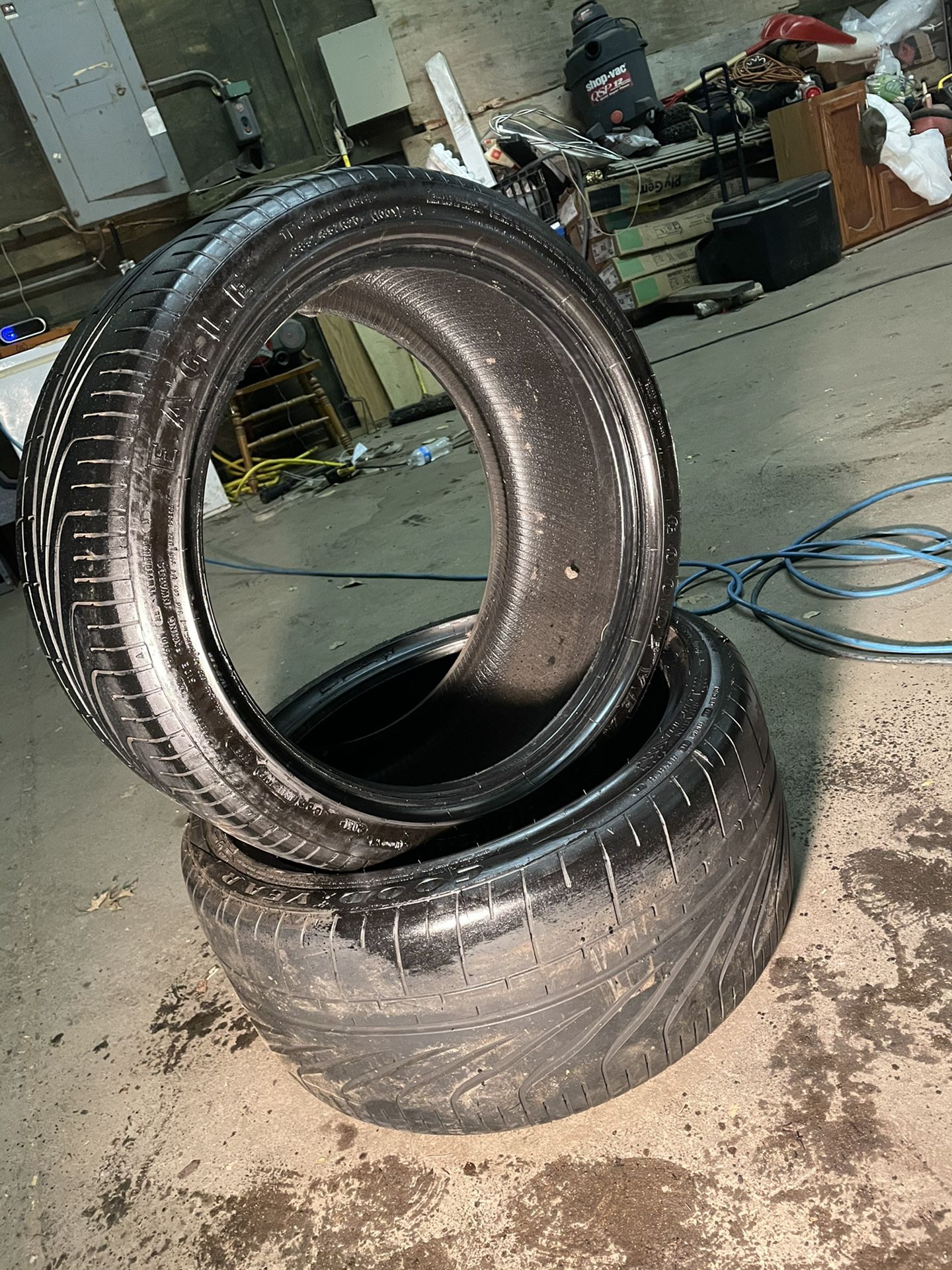 Good Year Eagle Set Of 2 Tires 285/35/20