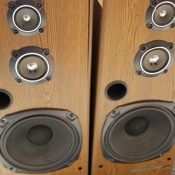 Vintage JVC Speakers 