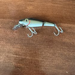 Vintage old school fishing lure – great for bass fishing or cabin / man cave decor. Don’t make them like this anymore.