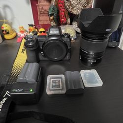 Nikon Z6 Mirrorless Camera 