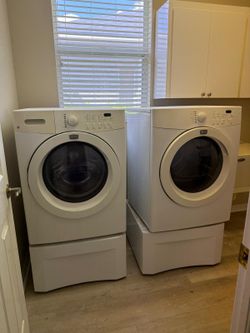 Frigidaire Washer / Dryer