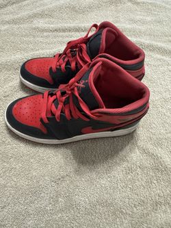 Nike Air Jordan Red Black Sneaker