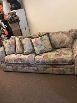 Sofa / couch
