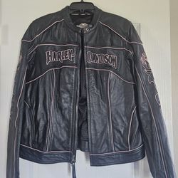 Vintage Women's Harley Davidson Leather Jacket 