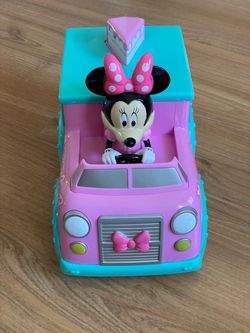 Minnie Car
